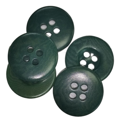 Natural Corozo Buttons Environment Friendly And Sustainable Green Color For Shirt In 24L