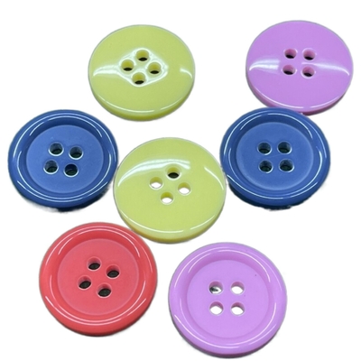 Chalk Plastic Resin Buttons 4 Hole 28L ODM Color For Garment Accessories