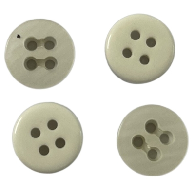 Four Layers 4 Hole Plastic Buttons With Two Slot On Face And 20L Apply For Sewing
